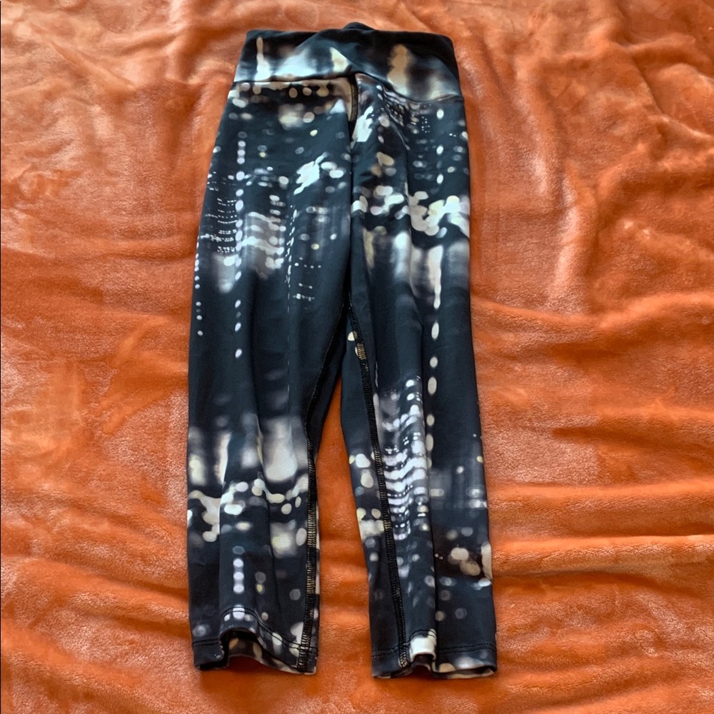 Stylish Black and White Leggings mid-calf